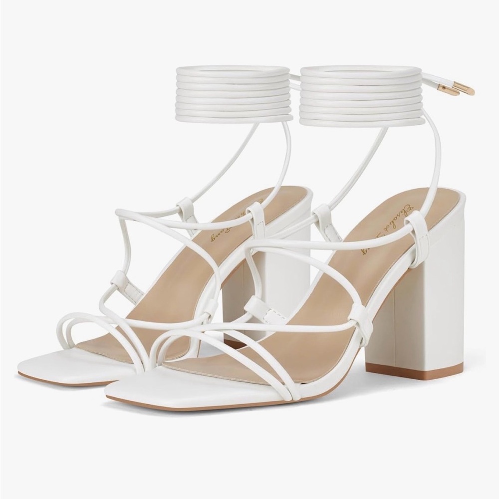 Women’s Elisabet Tang White Strappy Square Toe Chunky 3in Block Heel Size 10
